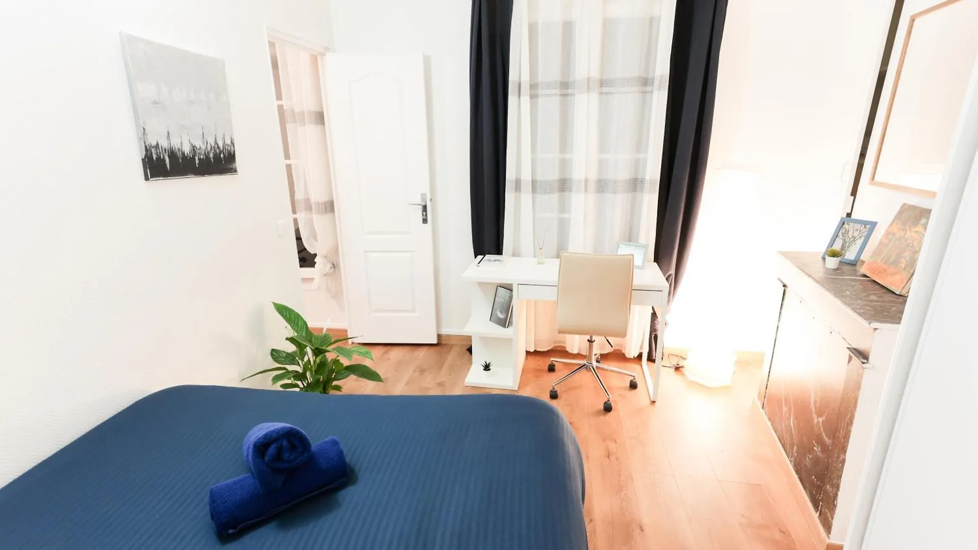 Appartement Tres Cosy Quartier Notre-Dame, Pantheon, Saint-Germain-Des-Pres París 0*,  Francia